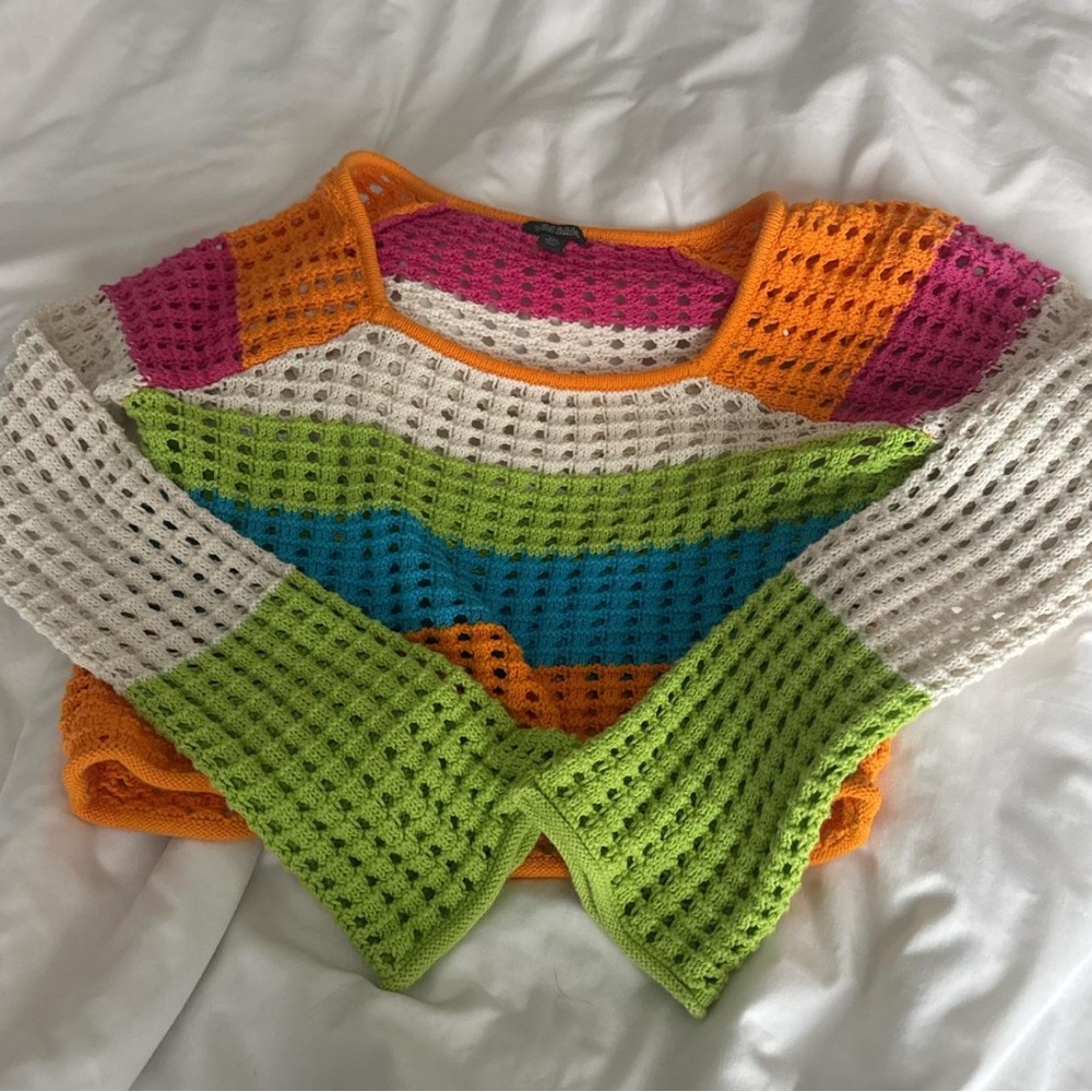 Wild Fable Pink and Orange Crew Neck Sweater